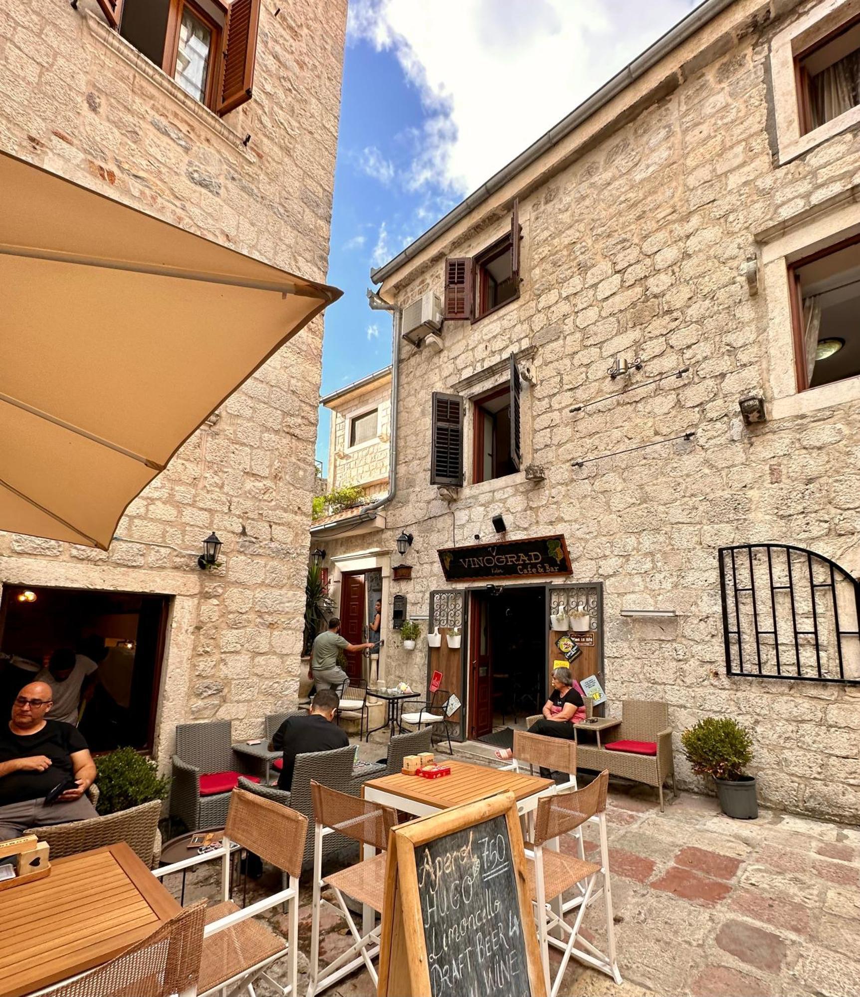 Novi Svet Apartment Kotor Exterior photo
